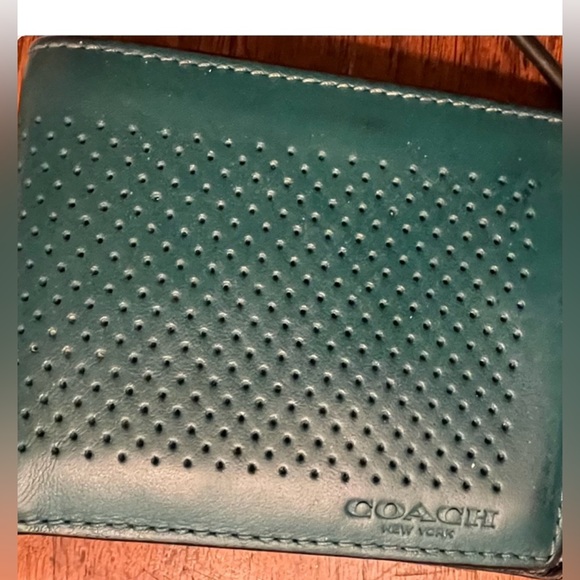 Coach 💚 2 Piece Large Backpack w pockets & additional wallet. - Picture 4 of 5